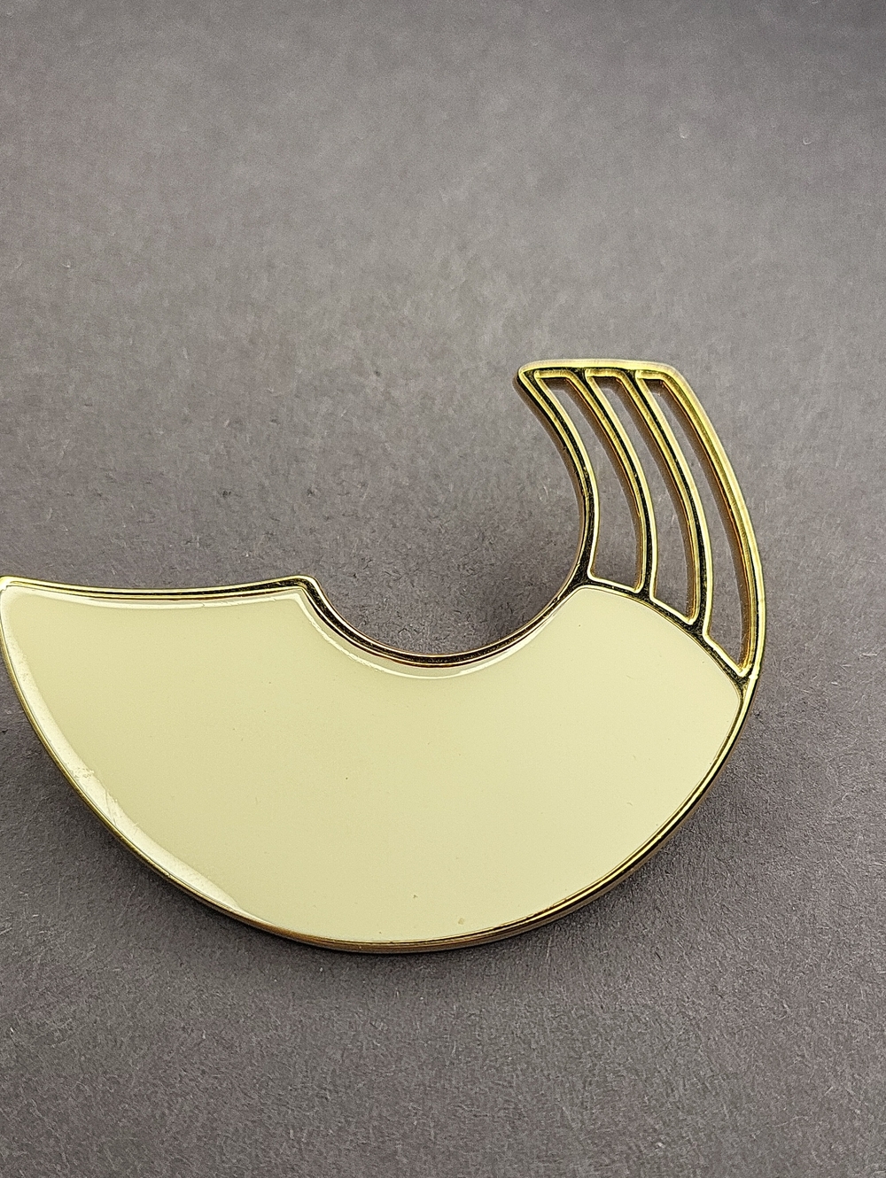 Monet Cream and Gold Brooch